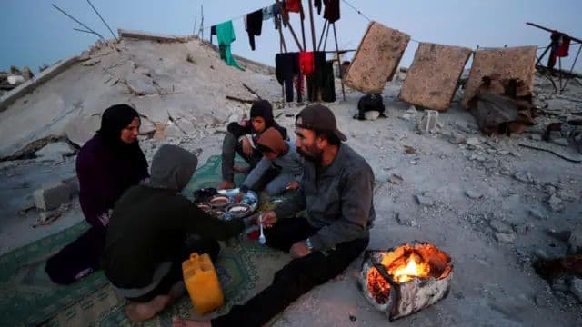 Hamas Proposes Extended Negotiations Beyond 60-Day Ceasefire: Will This End the Gaza War?