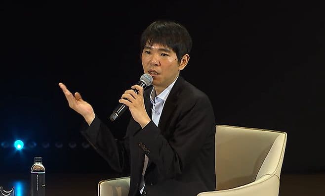 Lee Sedol on Teaming Up with AI: Mastering the One Move That Matters