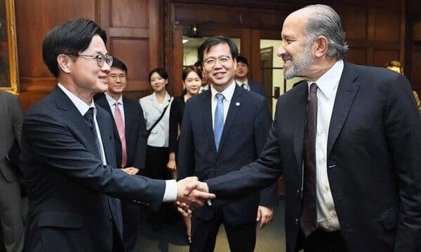 Will Koreas Rice and Beef Markets Open in US Tariff Talks