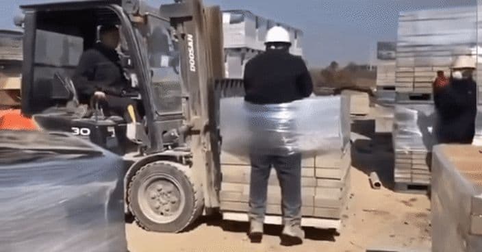 Outrage in Naju: Migrant Worker Bound to Forklift Sparks Debate